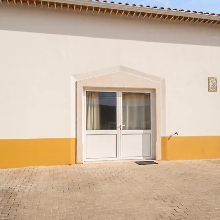 Nyaraló House With Garden In Marinha Da Mendiga Casais do Chao da Mendiga